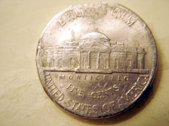2000-P-Jefferson-Nickel-5c--Clipped-Planchet--Or-Post-Mint-Damage?